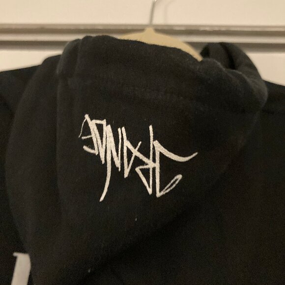 Ariana Grande 'Dangerous Woman Tour" Black Hoodie Medium - Picture 7 of 8